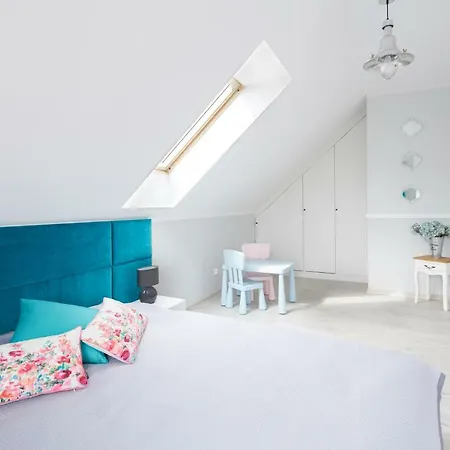 Nadmorski Zaulek Jastrzębia Góra