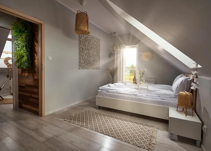 Nadmorski Zaulek Jastrzębia Góra