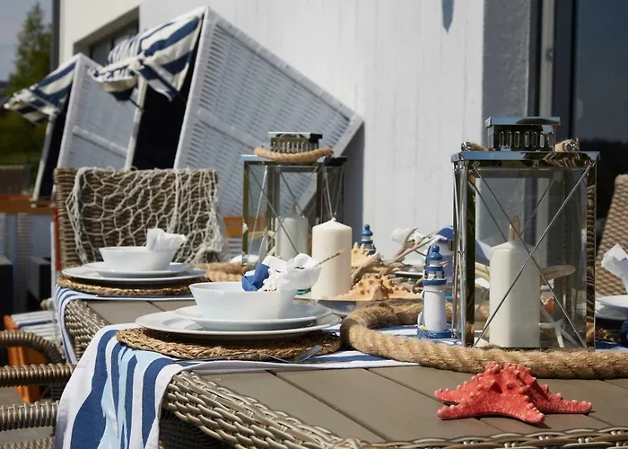 Nadmorski Zaulek Jastrzębia Góra