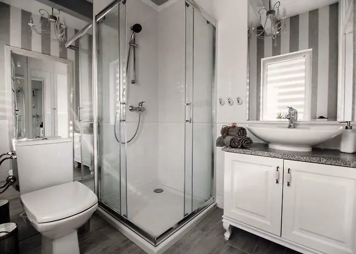 Nadmorski Zaulek Jastrzębia Góra